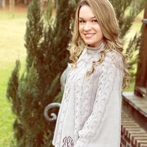 Meet your Posher, Jadea